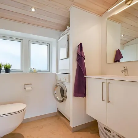 In With House Sea View *